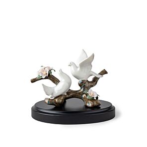 エンドレスラブ | リヤドロ公式オンライン