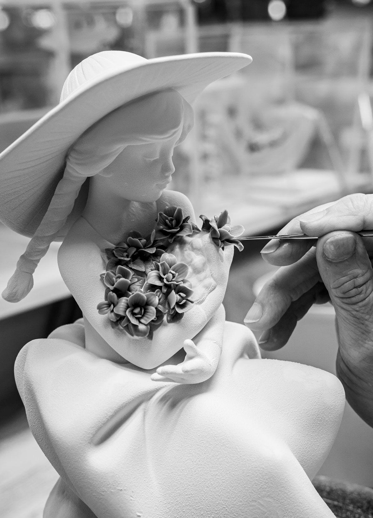 花の香りにつつまれて | リヤドロ公式オンライン