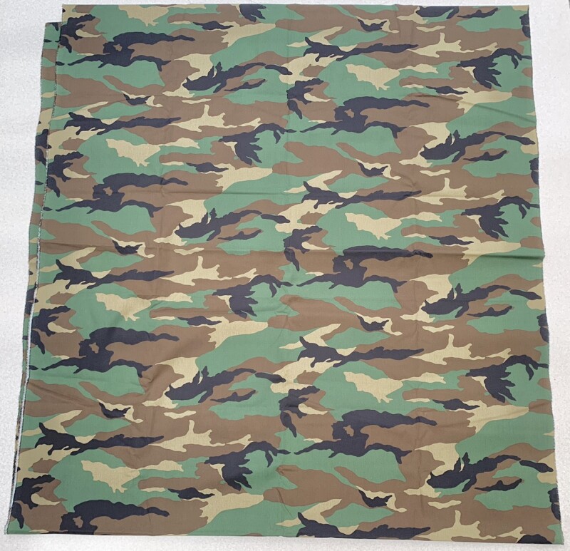 米軍放出品 ウッドランドカモ Woodland 迷彩生地 ウッドランド.