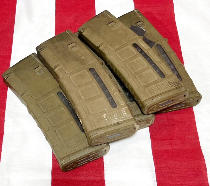 米軍実物 MAGPUL PMAG 30 GEN M3 AR-15/M4/M16 30連マガジン WINDOW 両