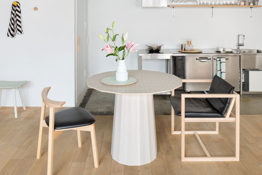 KARIMOKU NEW STANDARD (カリモクニュースタンダード) COLOUR WOOD