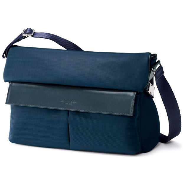 アンドレア・ロッシの商品一覧 | ライトアップオンラインストア