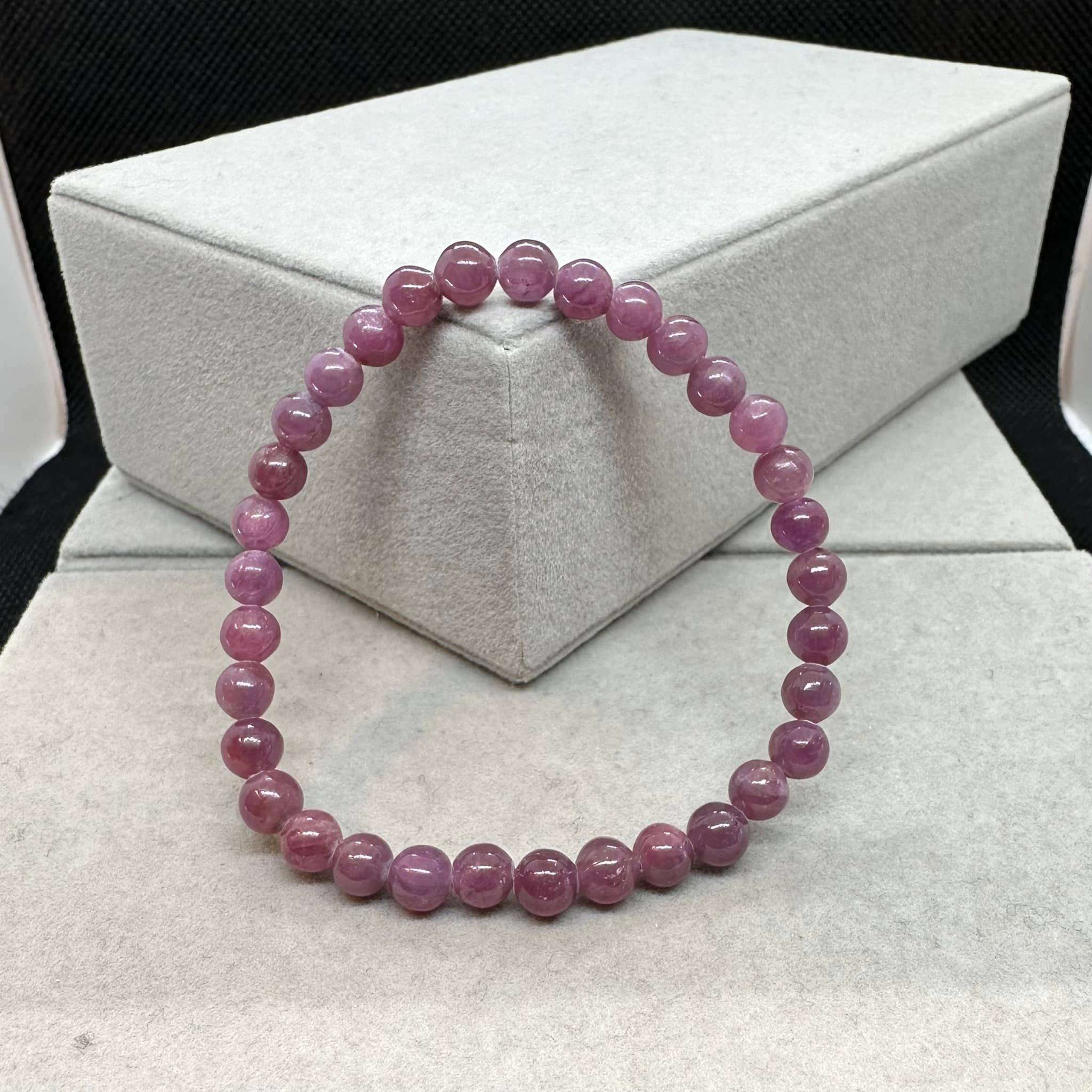 ルビー ミャンマー産 天然物 高品質美品 希少 非加熱ルビー ブレス