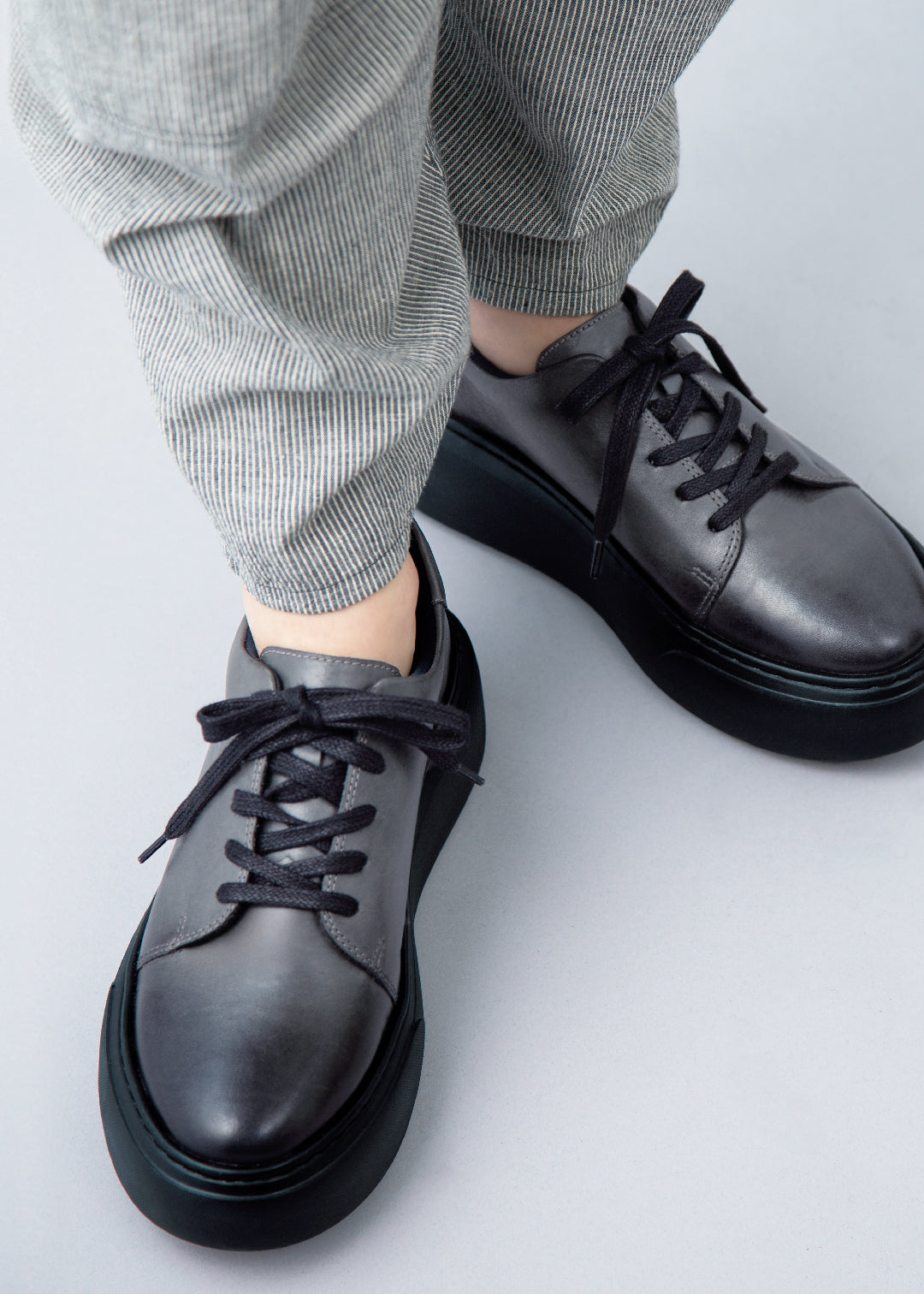 THE WALKER No.001 PLATFORM MEN – マザーハウス 公式サイト