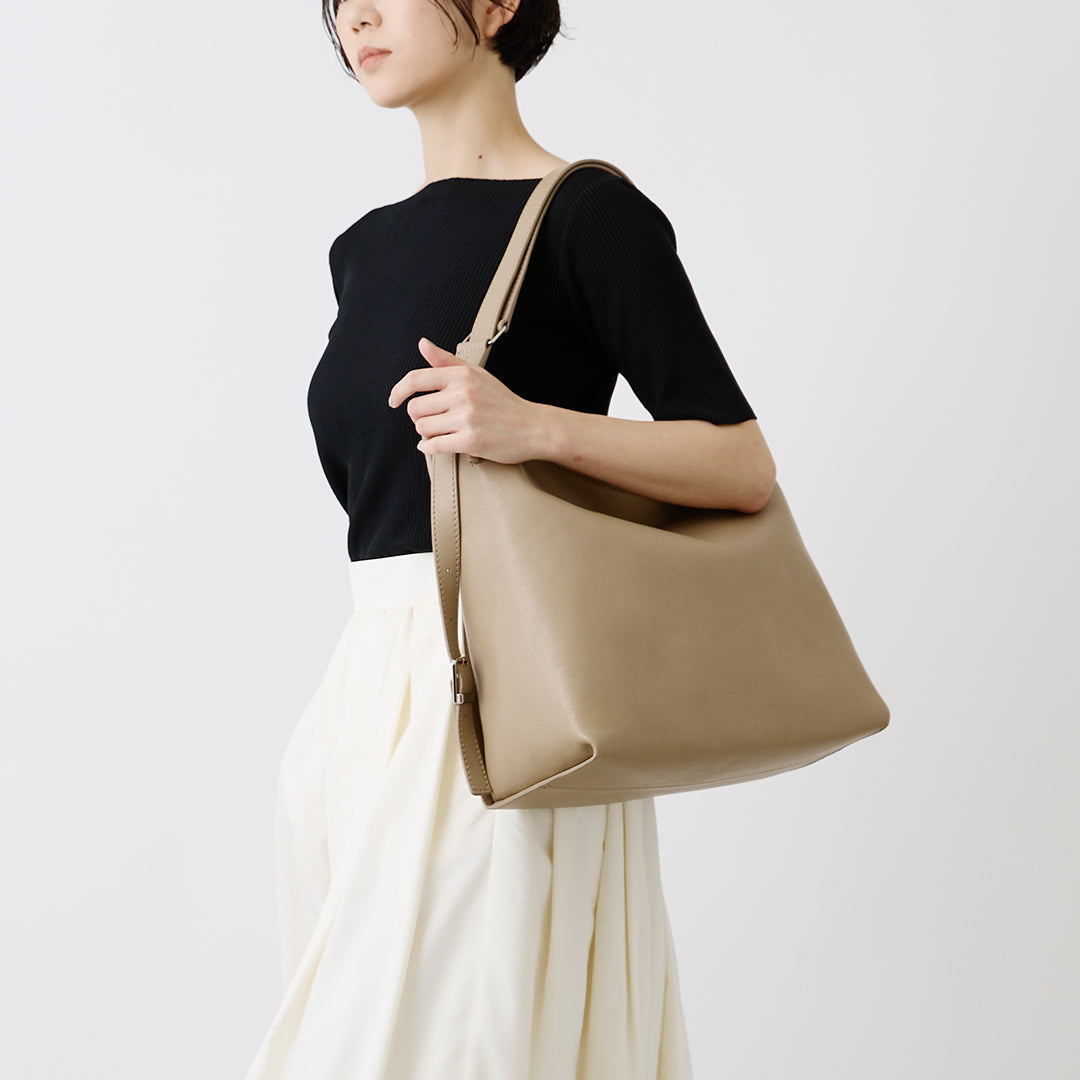 Yozora 2 Way Bag L (Milling) – マザーハウス 公式サイト