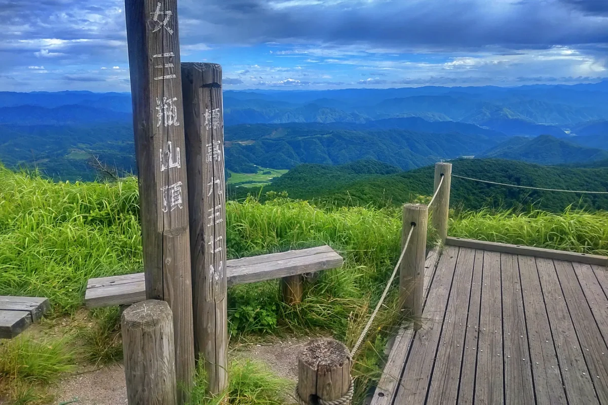 中国・四国の絶景山岳5選 ツーリングで味わう大自然の風景