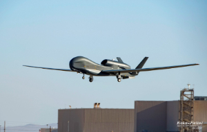 RQ-4B（グローバルホーク） | 装備 | 防衛省 [JASDF] 航空自衛隊