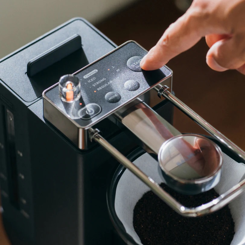 BALMUDA The Brew Coffee Maker：キッチン & ダイニング