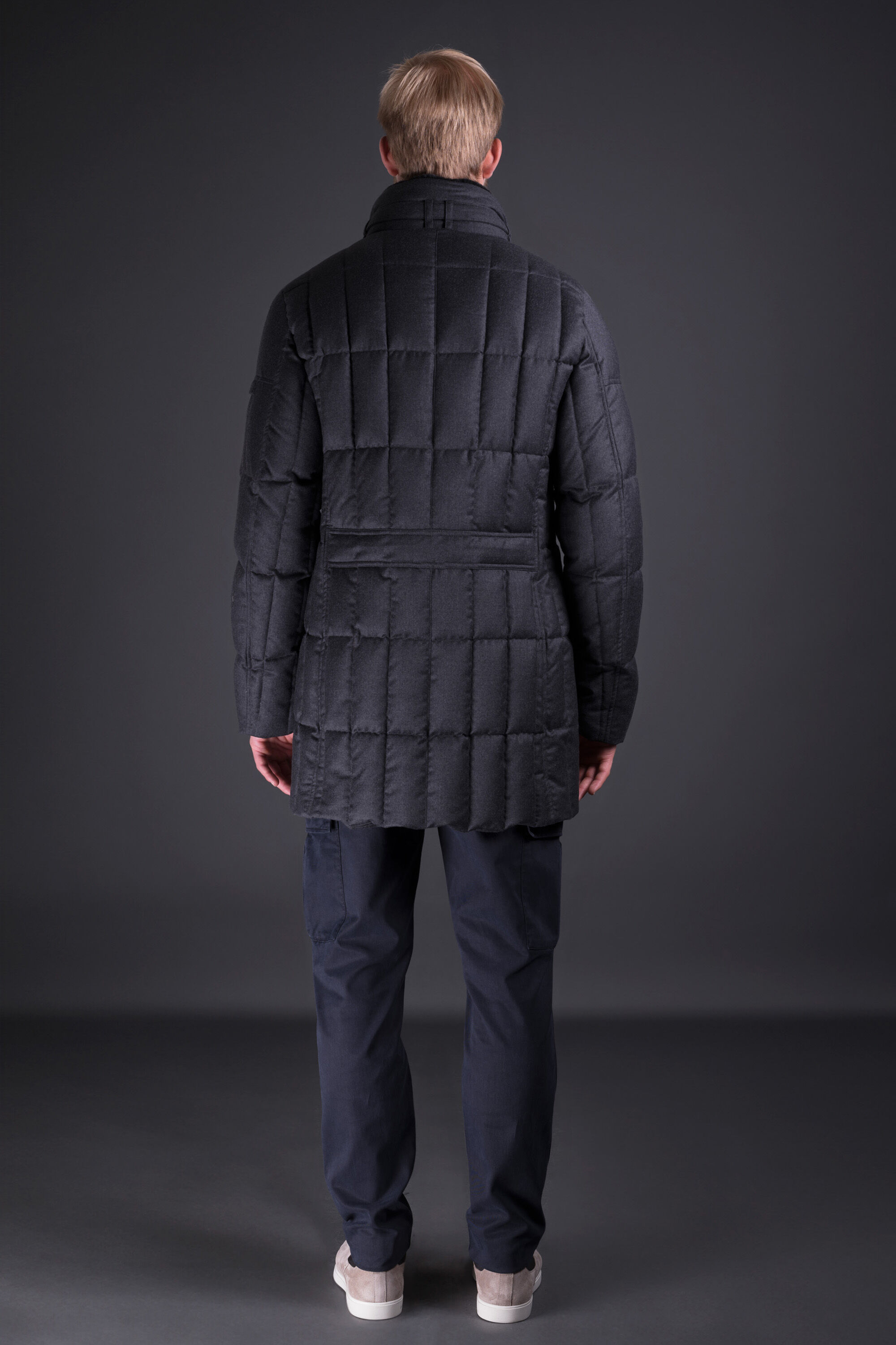 MORRIS-L（ANTRACITE）：イタリアで生まれた、ラグジュアリ ジャケット