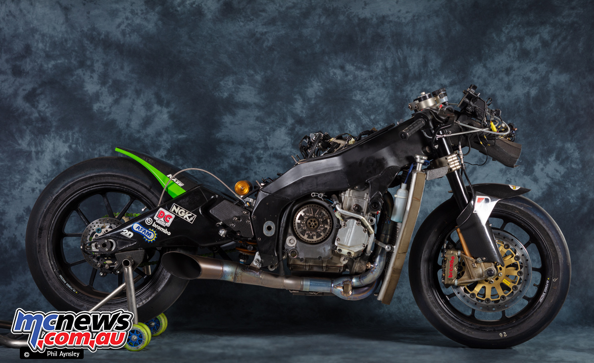 2004 Kawasaki ZX-RR MotoGP machine | MCNews