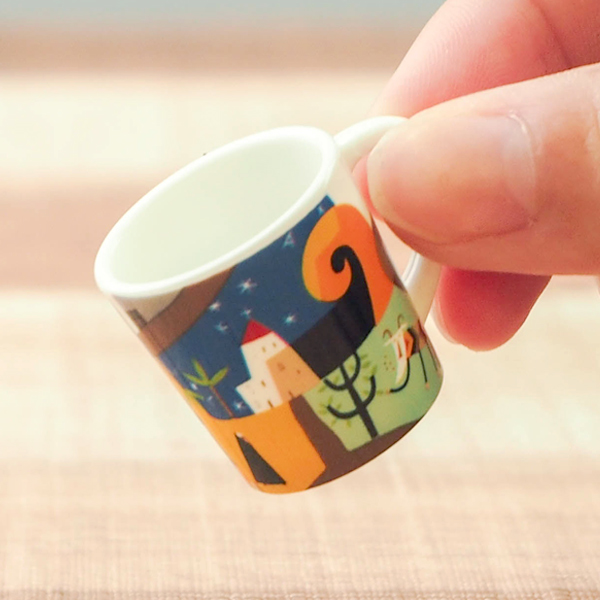 カルディ、カフェグッズのミニチュアプレゼントキャンペーンを開始。2