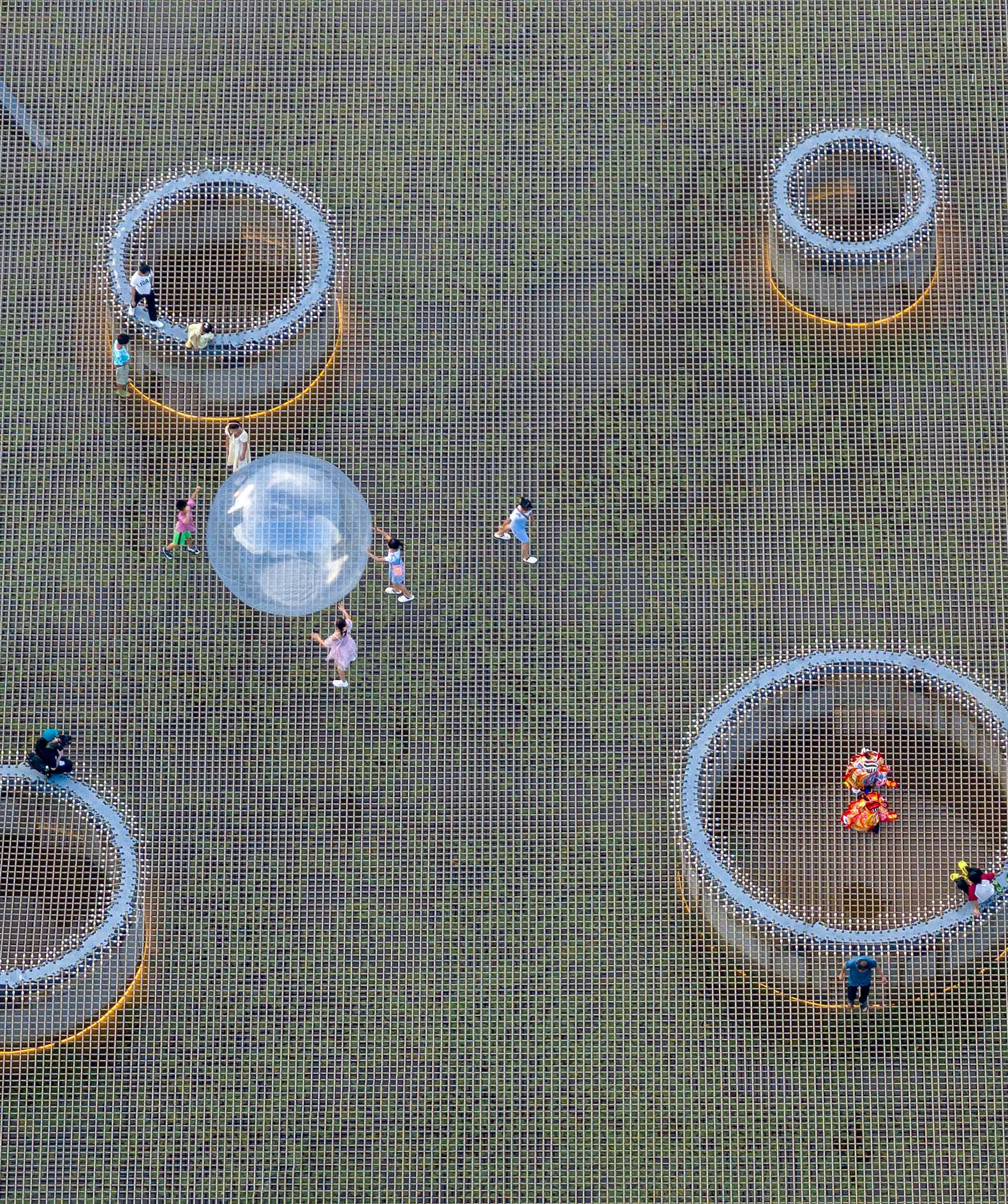 metalocus_zxd-architects_plaza