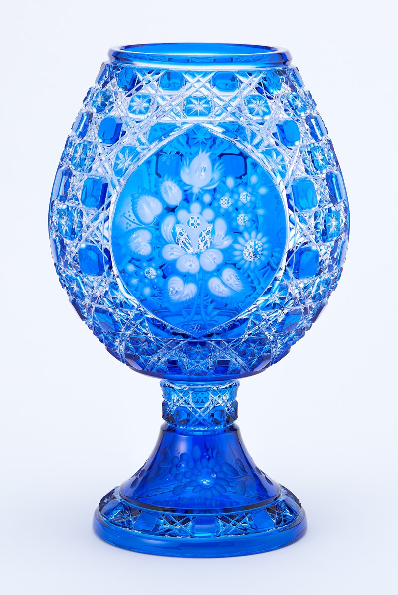 マイセンクリスタル 日本語公式サイト|2025年 ルッツ・ハウフェ氏