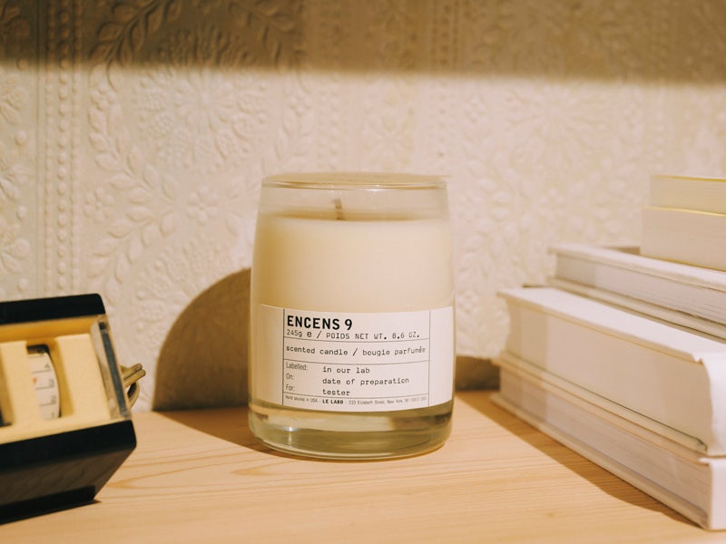 高橋璃央と「ル ラボ 南堀江」へ、冬のギフトを探しに。新作キャンドル