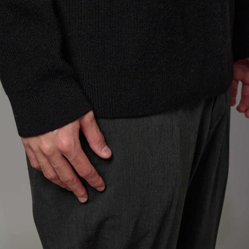 無印良品「MUJI Labo」のニットがスゴイ！ ふんわりカシミヤセーター