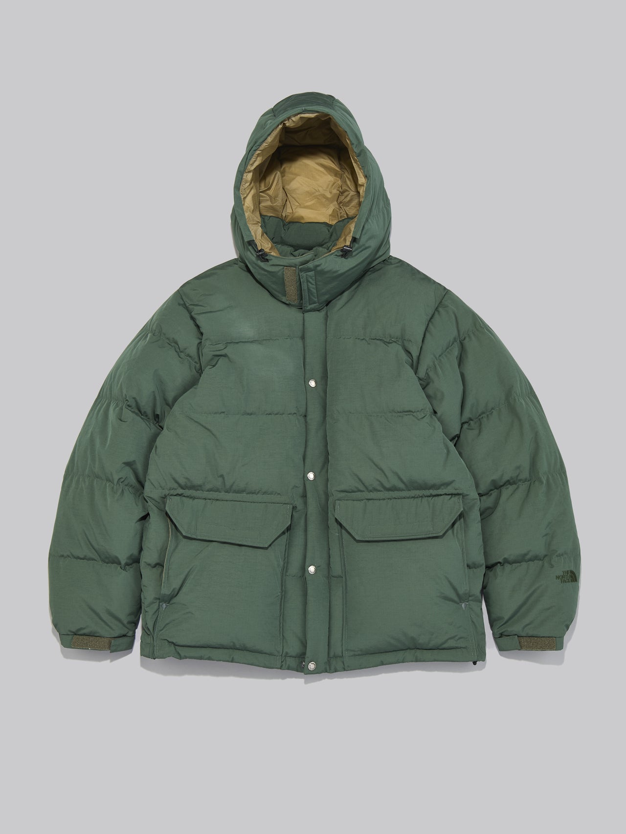 実は“大人グリーン”が大正解。「アウトドアブランド」の最強カラー