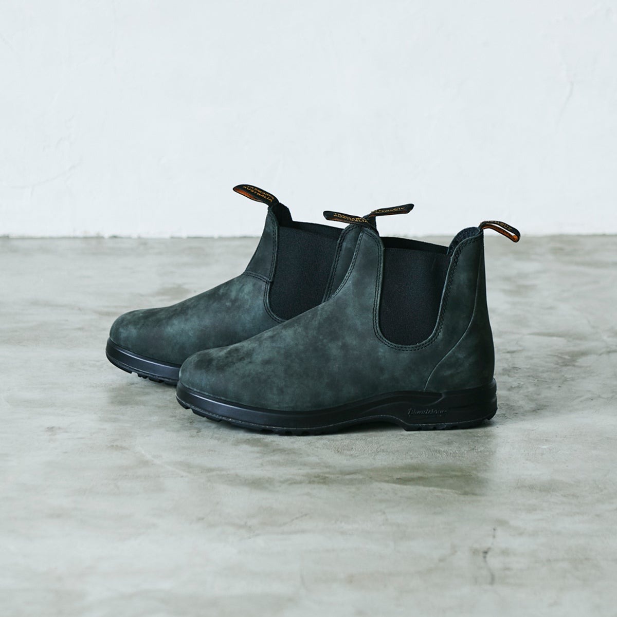 日本野鳥の会、エル・エル・ビーン…梅雨に買うべき「正解レイン