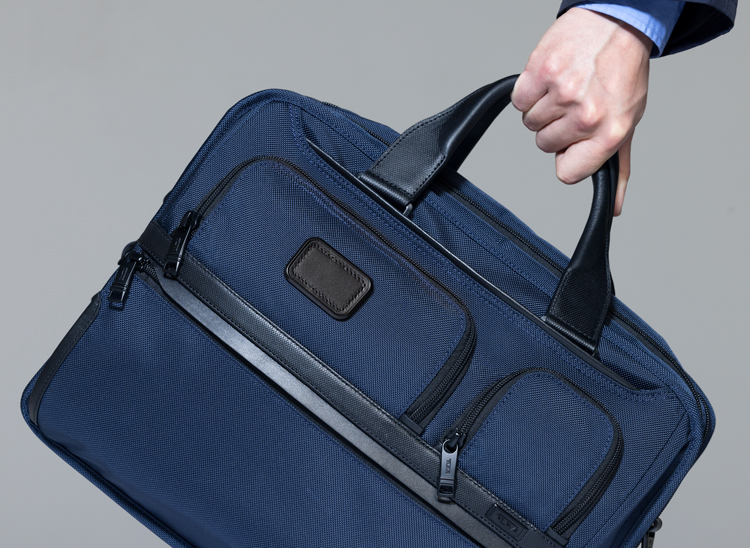 ブリーフケースが売れない時代に「TUMI ALPHA」の傑作が売れ続ける理由