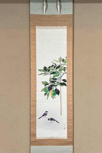 掛け軸 渓月 梅に鶯 絹本 希少 軸装 茶道具 掛軸 美品 です。 掛け軸