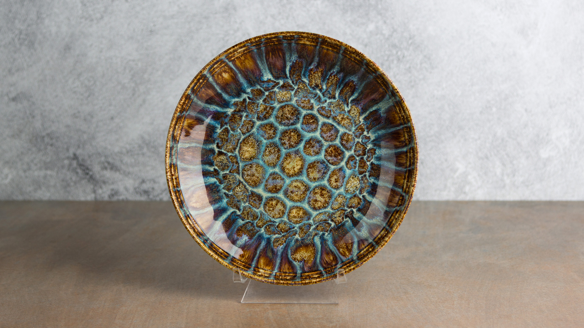 Frozen Pond with White Pottery Cascade - Mayco