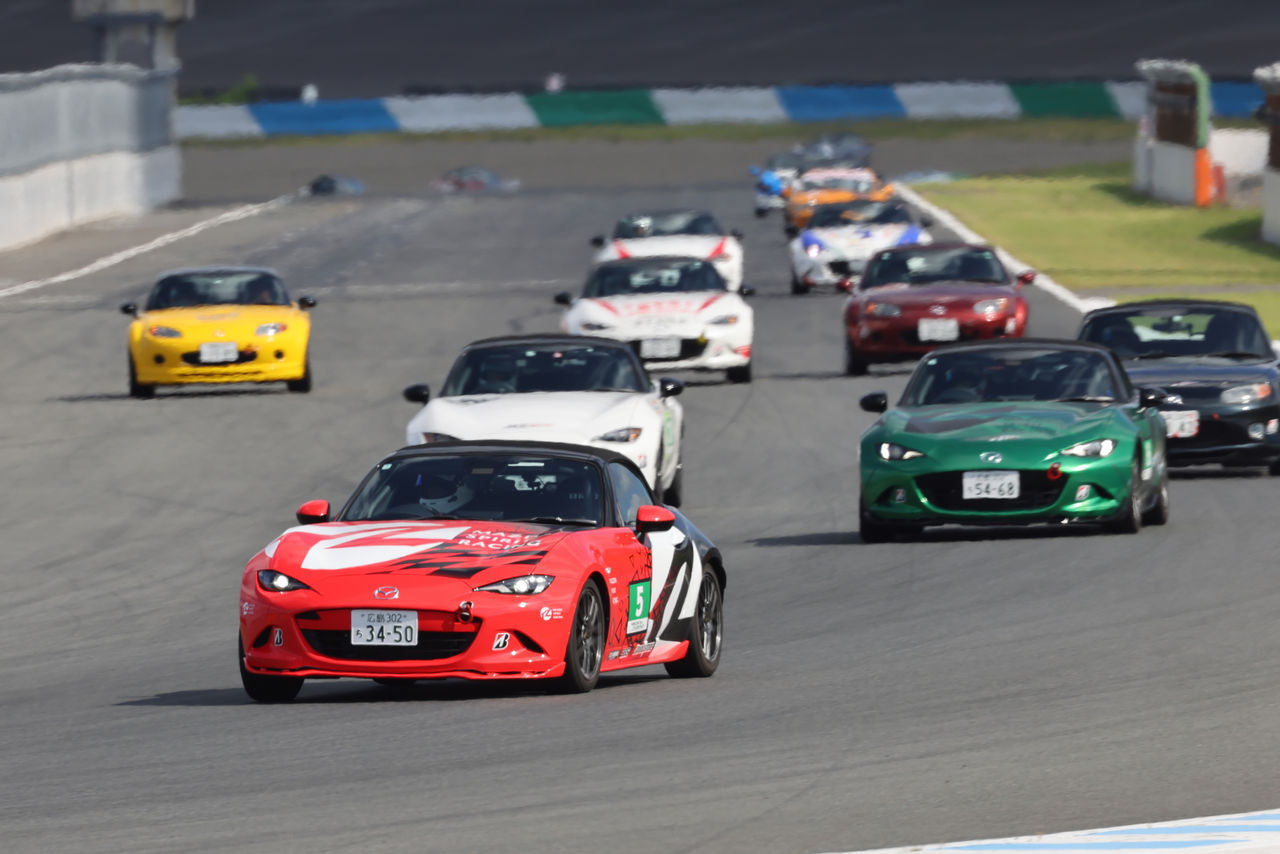 チャレンジプログラム「バーチャルからリアルへの道」｜eスポーツ