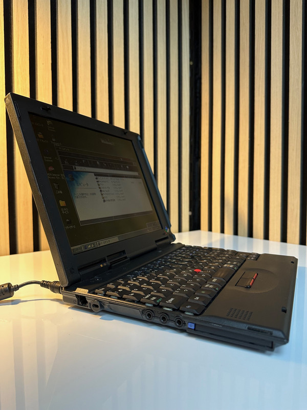 IBM ThinkPad 240 Series - MacDat