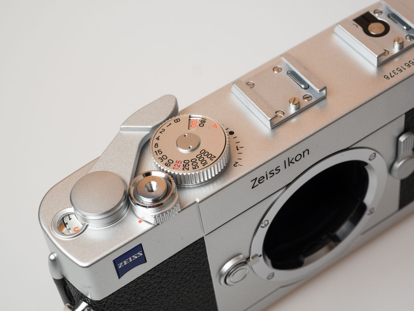 Zeiss Ikon SW: Review of an unusual camera for Leica M-Mount