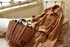 エバゴス ベルトバッグトート型（スタイリストバッグ） - MADRIGAL