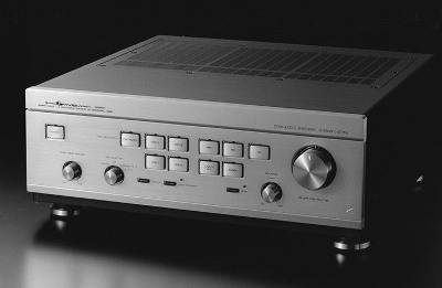 ラックスマンが往年の名機をオマージュしたA級アンプを限定発売