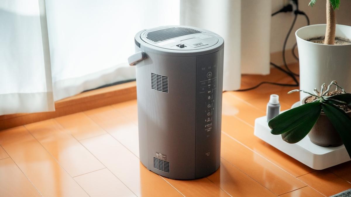 ずっと気になっていた象印の「スチーム加湿器」をついにお迎え。結露で