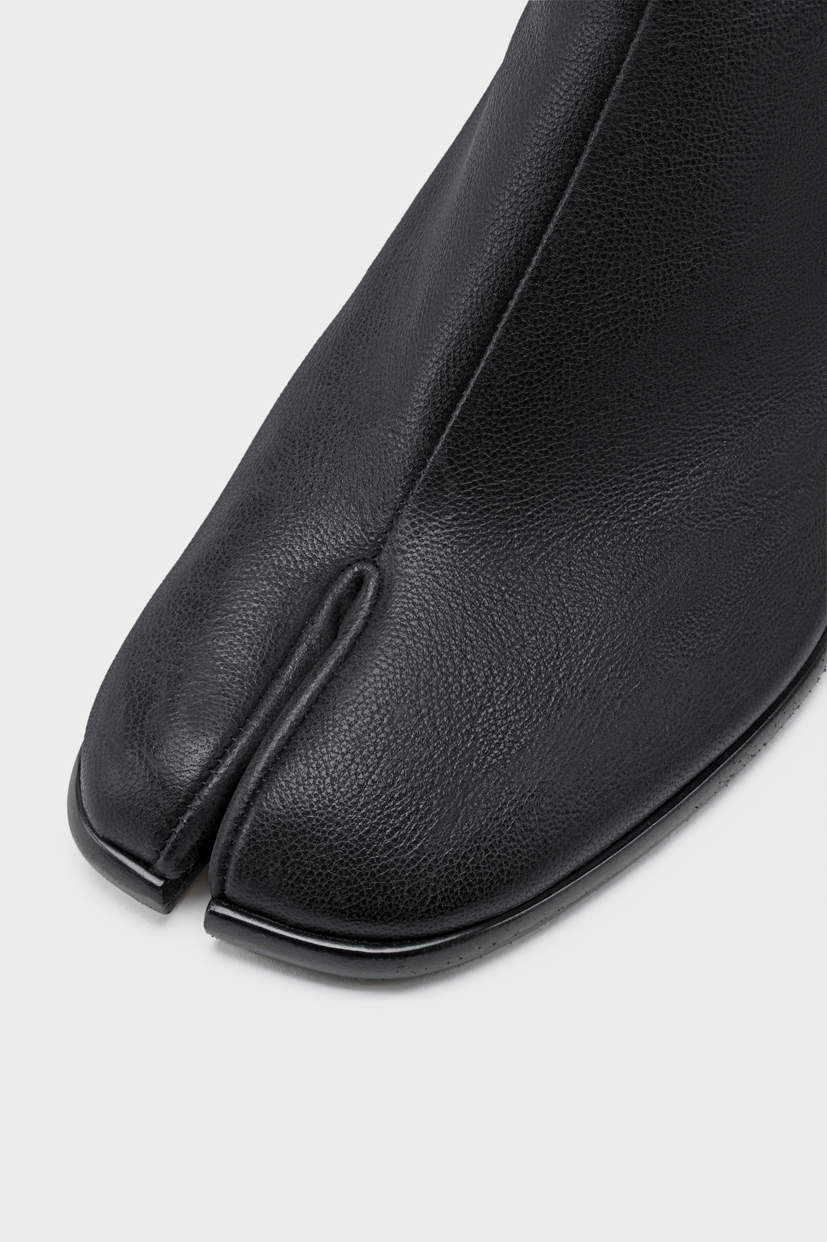 Tabi Leather Ankle Boots Nutmeg | Maison Margiela