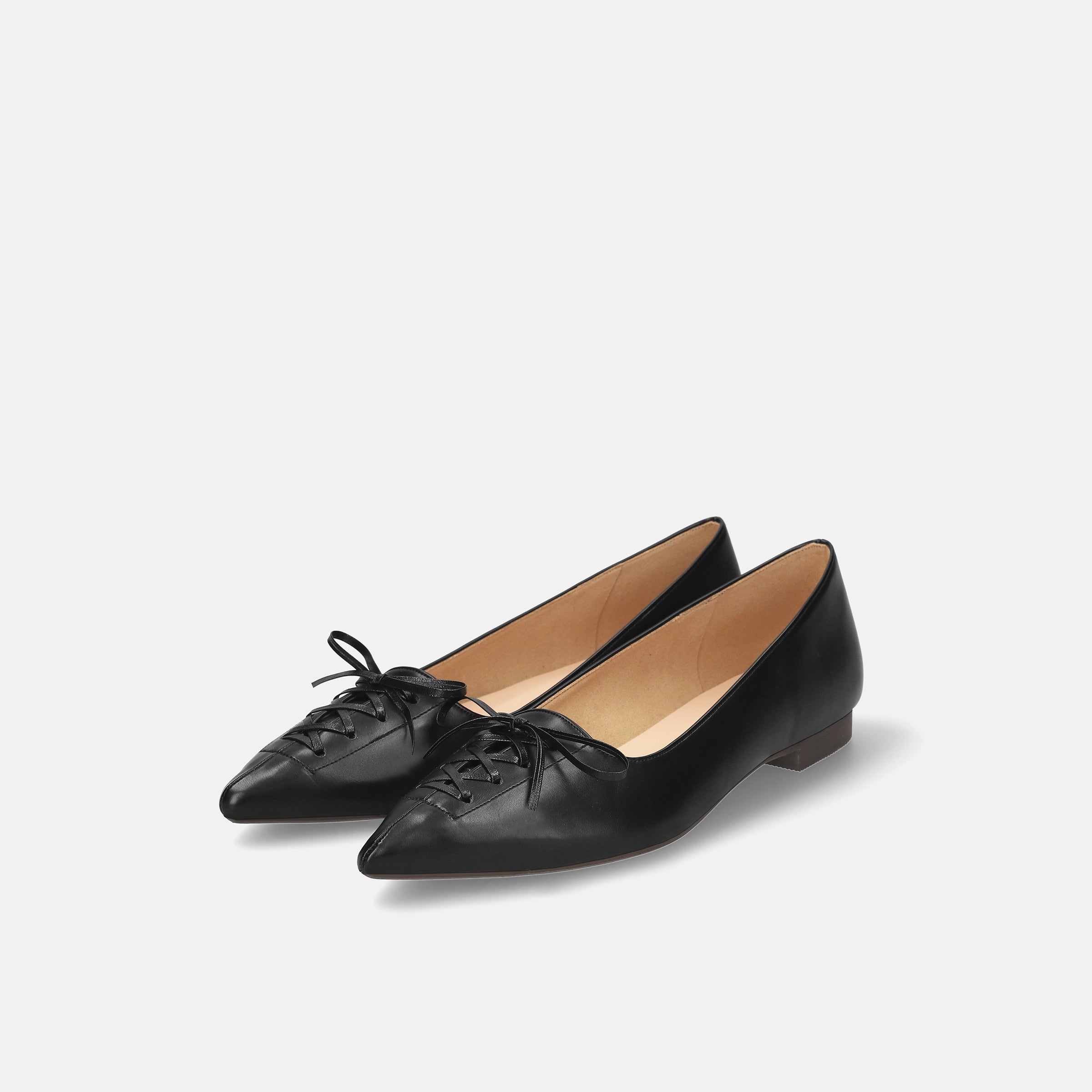 2026SS：レースアップデザイン フラットシューズ（m17047）ブラック