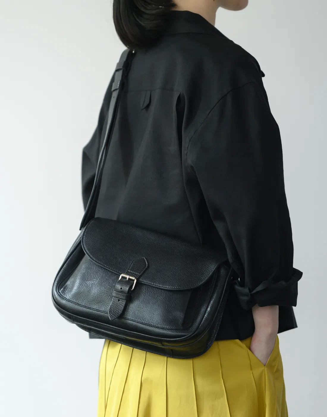 神南店からレザーバッグのご紹介 | MARGARET HOWELL