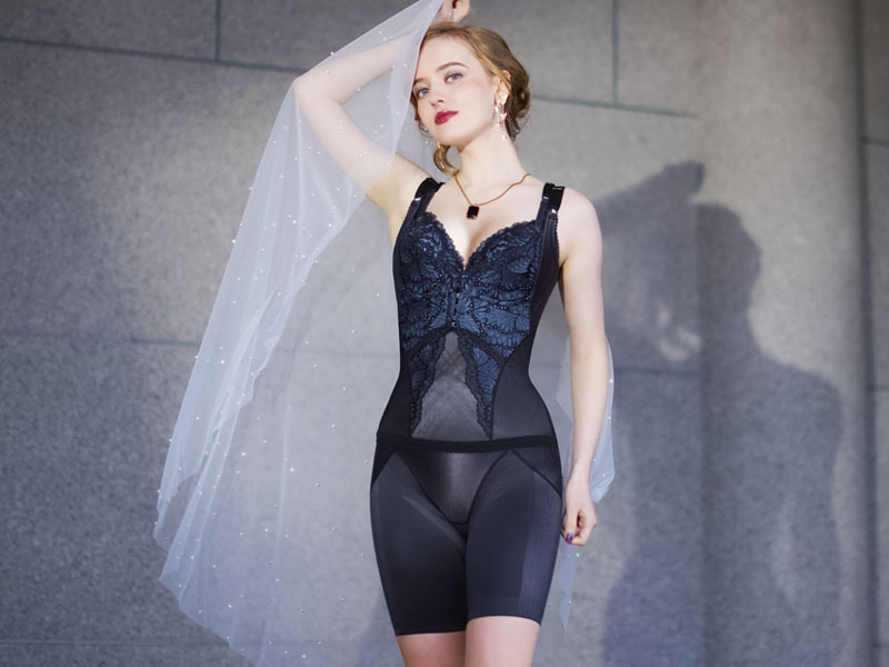 マルコ公式｜Curvaceous(カーヴィシャス) 曲線美をもたらす補整