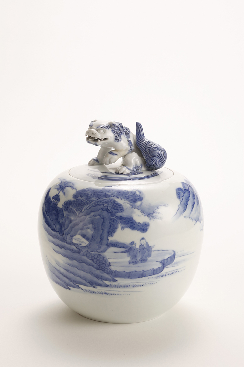 染付山水文獅子彫水指 ｜ みかわち焼 三川内焼- 総合サイト
