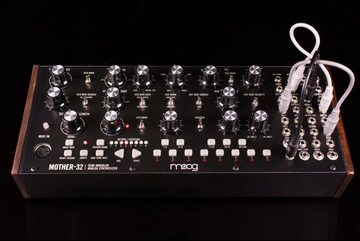 MOOG MOTHER 32 新発売！VOYAGER XLを凌ぐ拡張性を誇るアナログセミ