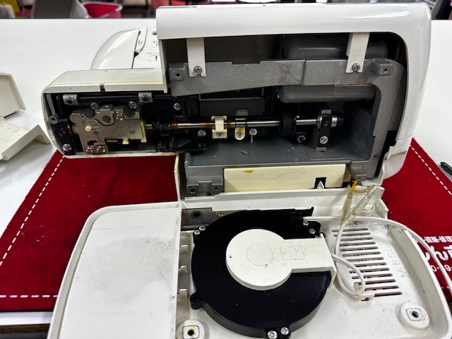 みしん市場日記 JUKI HZL-E85点検 | ミシンのことなら販売・修理専門店