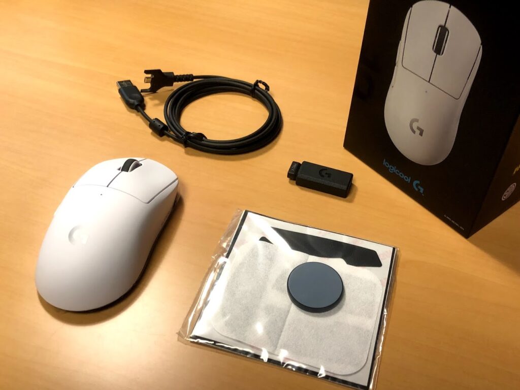 開封レビュー】最強の白マウス！Logicool「G PRO X SUPERLIGHT」を紹介