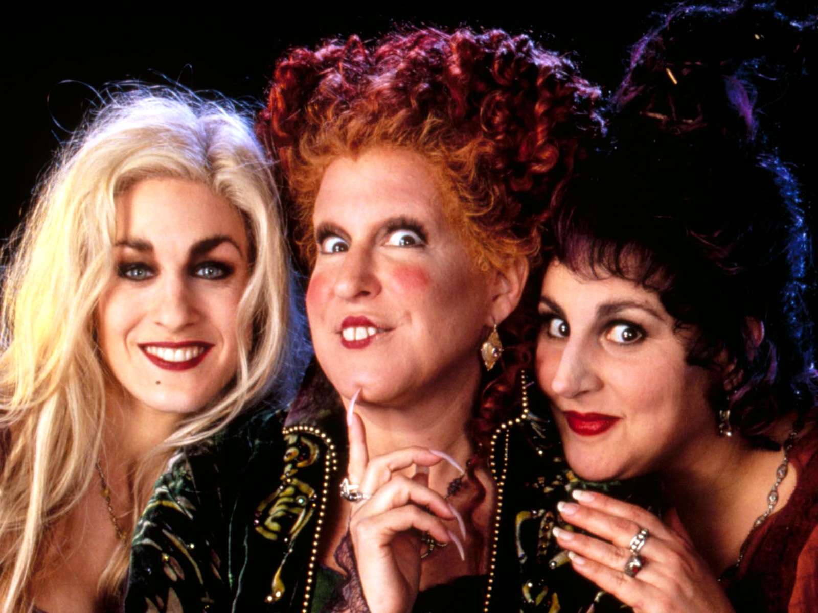 Hex-A-Long Hocus Pocus | Music Box Theatre