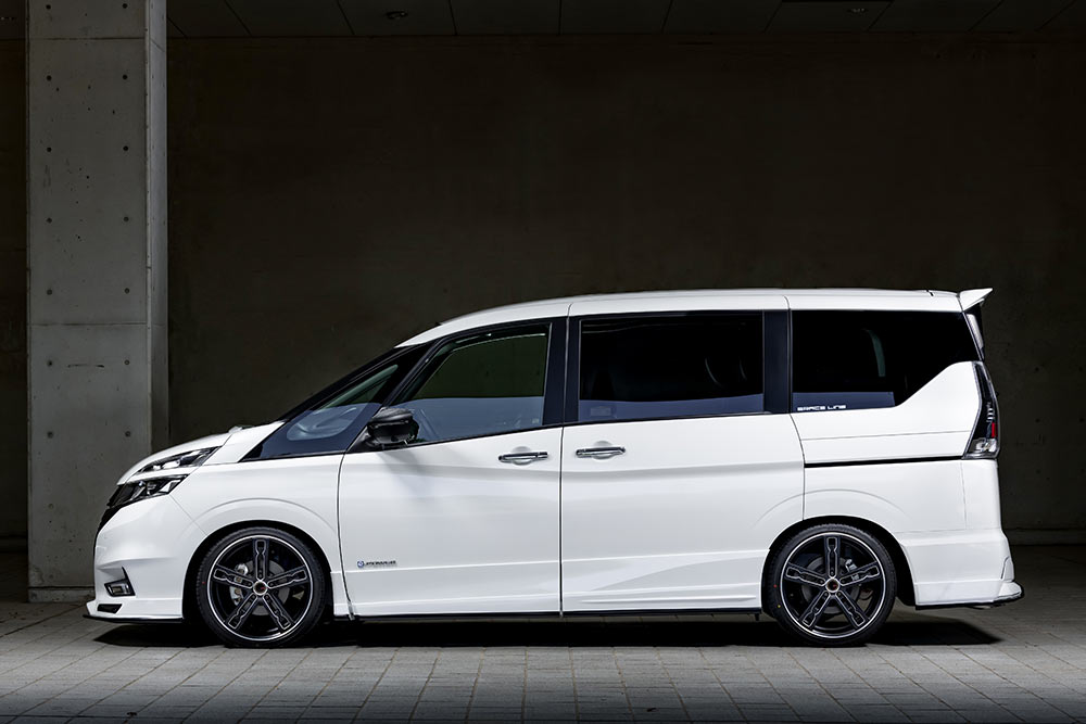 M'z SPEED | BodyKit | セレナ | SERENA(HFC27/GFC27) Highway STAR MC前