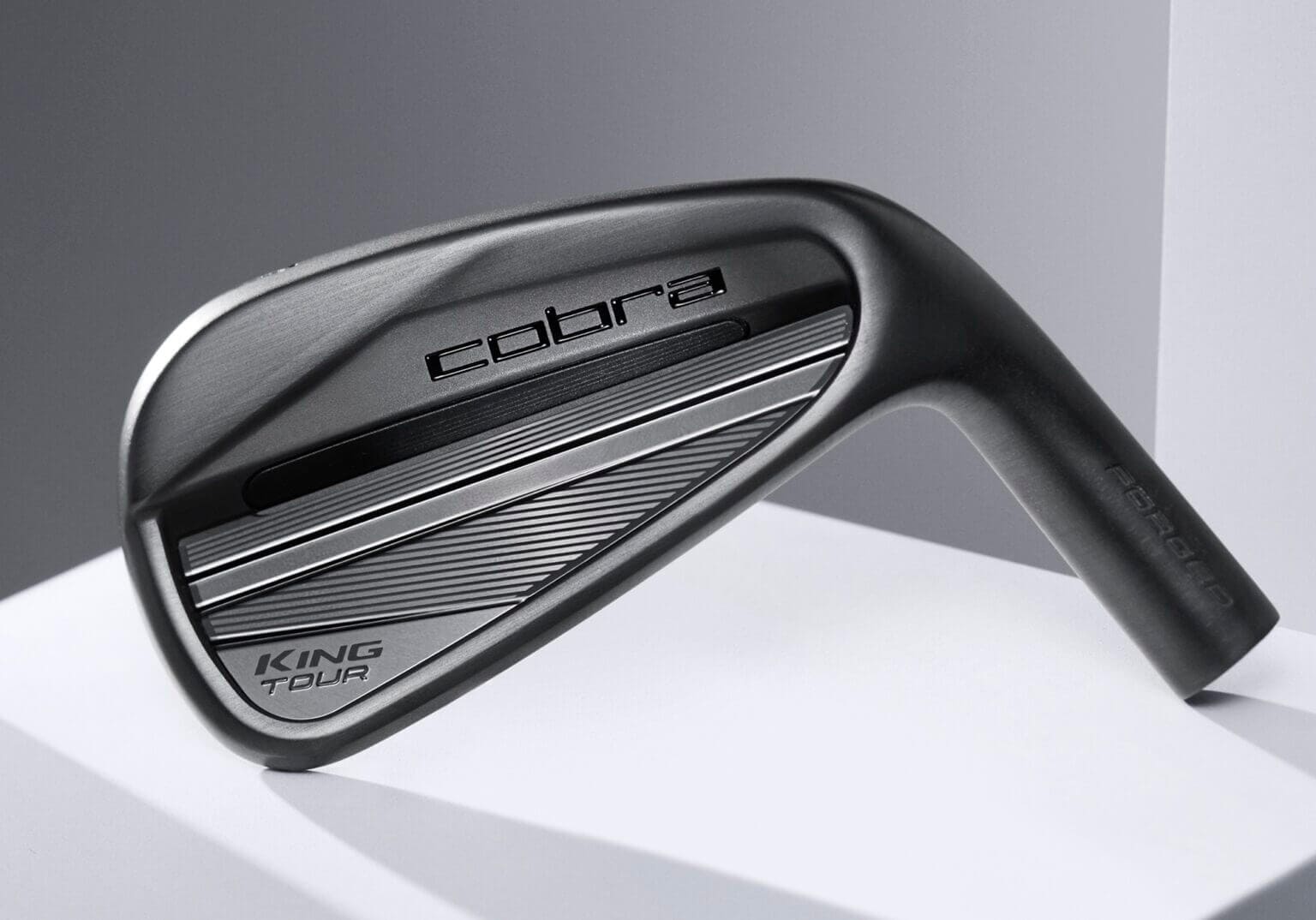 コブラ 「KING Black Edition」 アイアン登場！耐久性とクールさを極め