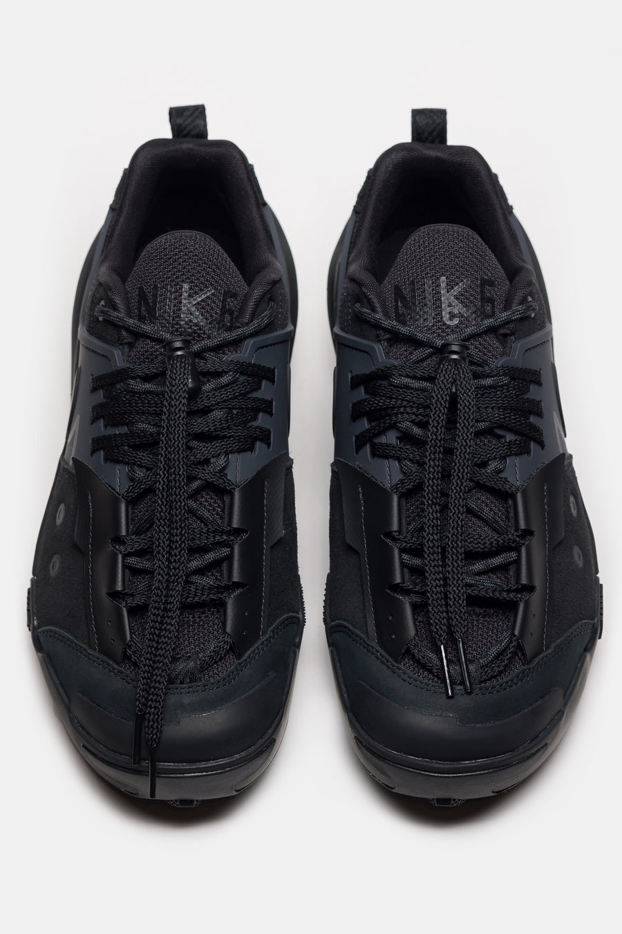 Sacai Zegamadome Sneaker in Black/Anthracite