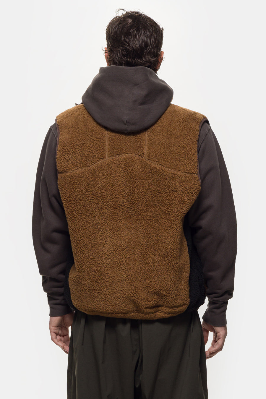 ACG Therma-FIT ADV Vest in Mosswood Brown/Black/Summit White