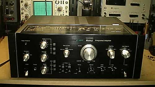 SANSUI AU-9900
