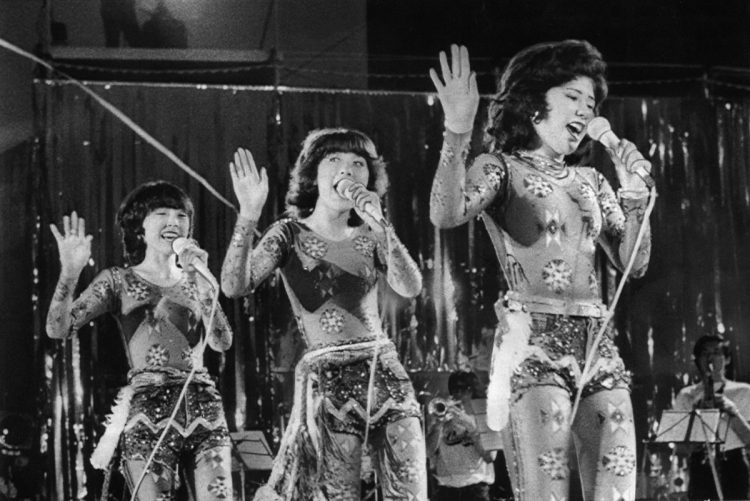 日比谷野音100年物語】キャロル解散炎上コンサート、キャンディーズの