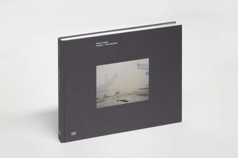 Monographs – Nadav Kander