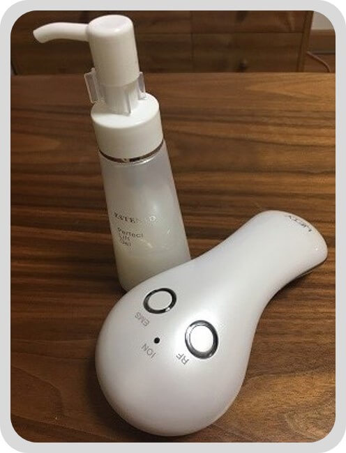 驚きのハリ感！大人気美顔器「エステナードリフティ」を試してみた