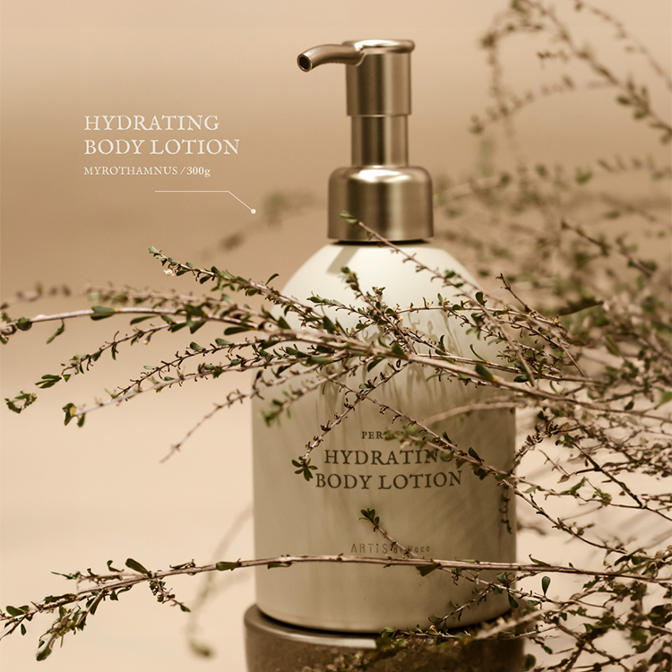 ARTiS di Voce ×TOY's × INITY ハイドレーティング ボディローション