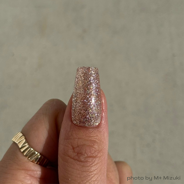 TOY's × INITY パーティーフラッシュ エデン T-PF25 レイズ | Nail