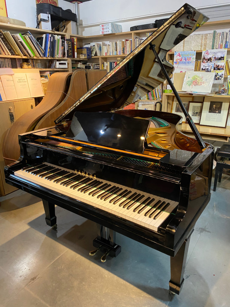 YAMAHA G3 – 南国ピアノ芸術